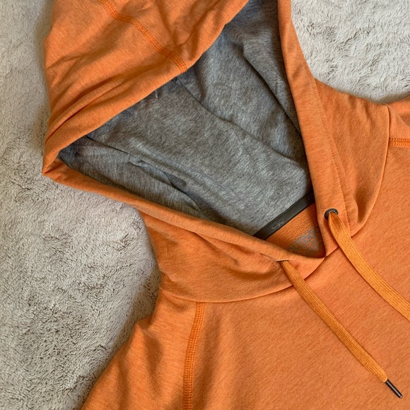 Outdoor Research Sonnet Hoody in Dark Papaya - Picture 10 of 16